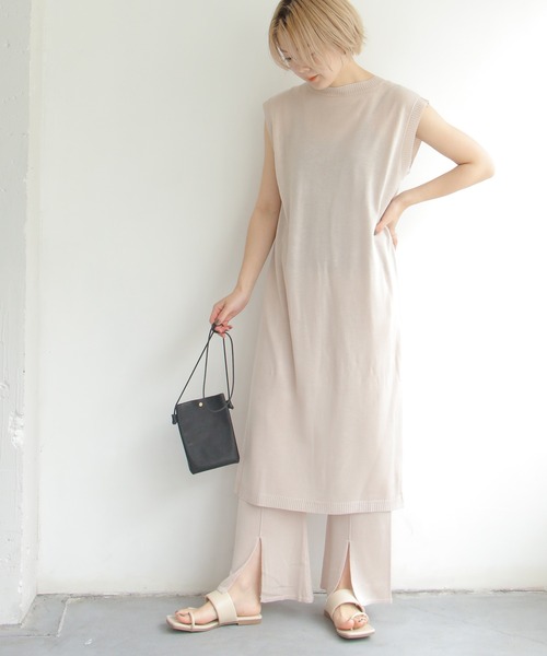 notch.(ノッチ)の「スリット入りニットパンツ(その他パンツ・レディース・ブラック/ベージュ・M)」の10枚目の写真