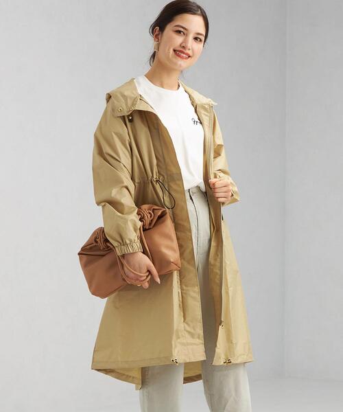 green label relaxing（グリーンレーベルリラクシング）の「SC モッズ レインコート（レインコート/ポンチョ・レディース・ベージュ/ネイビー・FREE）」の7枚目の写真