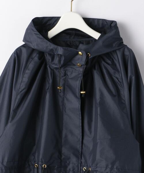 green label relaxing（グリーンレーベルリラクシング）の「SC モッズ レインコート（レインコート/ポンチョ・レディース・ベージュ/ネイビー・FREE）」の14枚目の写真
