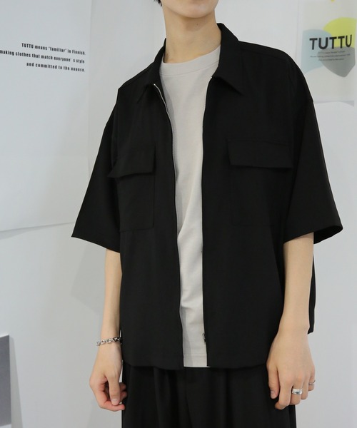 TUTTU（トゥトゥ）の「ルーズシルエット セットアップ 半袖ポケットジップシャツ&ワイドパンツ（セットアップ・メンズ・ネイビー/ブラック/ブラウン・S/M/L）」の5枚目の写真