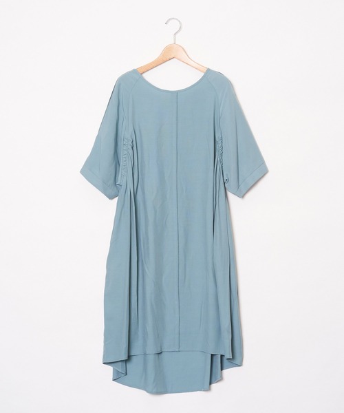 AS KNOW AS de base（アズノゥアズドゥバズ）の「トロミ切り替えワンピース（チュニック・レディース・ブラック/ライトグレー/サックスブルー・FREE）」の3枚目の写真