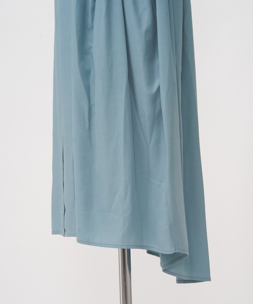 AS KNOW AS de base（アズノゥアズドゥバズ）の「トロミ切り替えワンピース（チュニック・レディース・ブラック/ライトグレー/サックスブルー・FREE）」の11枚目の写真
