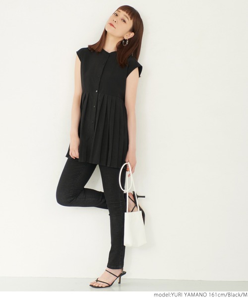 coca（coca）（コカ）の「裾プリーツスタンドカラーシャツ（シャツ/ブラウス・レディース・ホワイト/ブラック・M/L）」の3枚目の写真