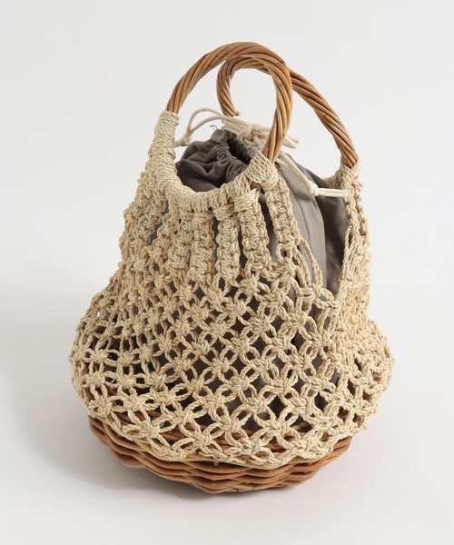 VIOLAd'ORO（ヴィオラドーロ）の「VIOLAｄ′OROヴィオラドーロ/巾着インナー付きアバカ素材編み込みカゴBAG（かごバッグ・レディース・ブラウン/ナチュラル・FREE）」の7枚目の写真