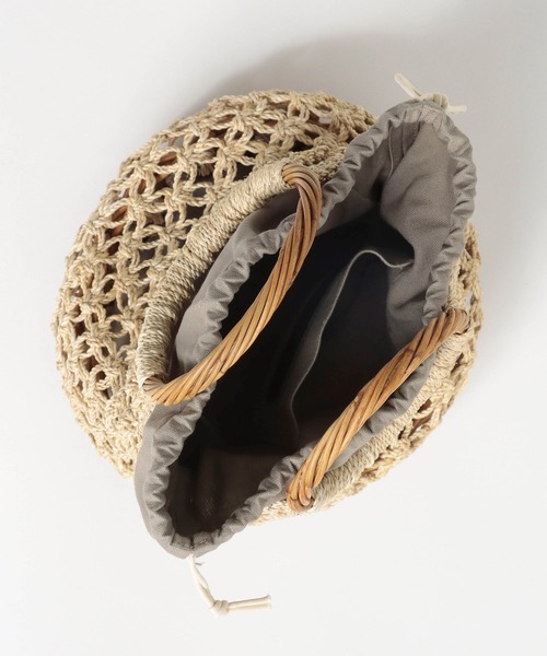 VIOLAd'ORO（ヴィオラドーロ）の「VIOLAｄ′OROヴィオラドーロ/巾着インナー付きアバカ素材編み込みカゴBAG（かごバッグ・レディース・ブラウン/ナチュラル・FREE）」の4枚目の写真