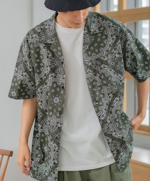 SIDEWAY STANCE（サイドウェイスタンス）の「【SIDEWAY STANCE】 ペイズリーバンダナ柄 ＆ デニム 半袖 オープンカラーシャツ セットアップ対応（シャツ/ブラウス・メンズ・ブラック/カーキ/ベージュ/ネイビー/ホワイト・LARGE/MEDIUM/X-LARGE）」の4枚目の写真