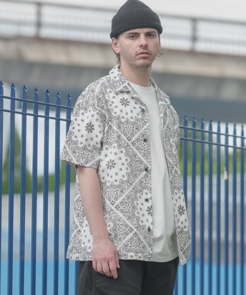 SIDEWAY STANCE（サイドウェイスタンス）の「【SIDEWAY STANCE】 ペイズリーバンダナ柄 ＆ デニム 半袖 オープンカラーシャツ セットアップ対応（シャツ/ブラウス・メンズ・ブラック/カーキ/ベージュ/ネイビー/ホワイト・LARGE/MEDIUM/X-LARGE）」の6枚目の写真