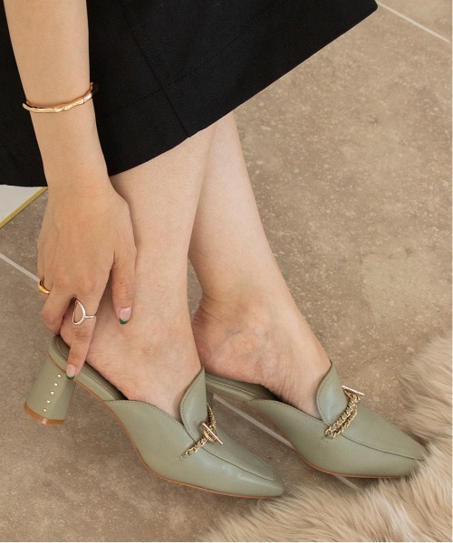 RANDA（ランダ）の「ヒールデザインチェーンミュールパンプス（パンプス・レディース・ダークブラウン/グリーン/クリーム・LL/M/L/S）」の15枚目の写真