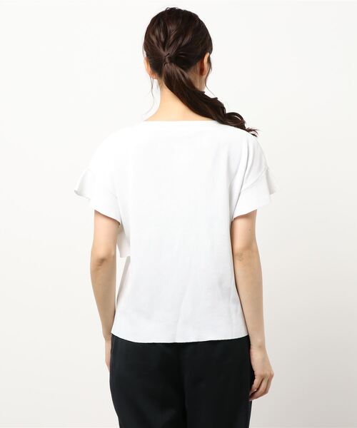 Te chichi(テチチ)の「フレアスリーブニットプルオーバー(ニット/セーター・レディース・ブラック/オフホワイト/グリーン・フリ-)」の5枚目の写真