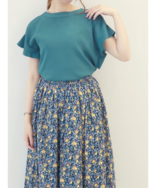 Te chichi(テチチ)の「フレアスリーブニットプルオーバー(ニット/セーター・レディース・ブラック/オフホワイト/グリーン・フリ-)」の3枚目の写真