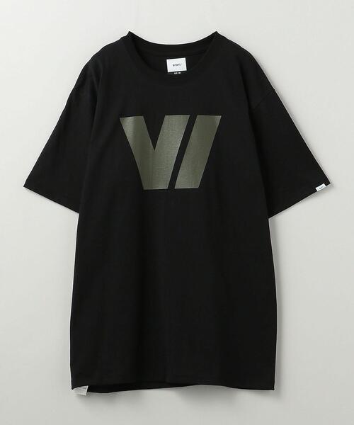WTAPS（ダブルタップス）の「＜WTAPS(ダブルタップス)＞ V/ TEE/Tシャツ■■■（Tシャツ/カットソー・メンズ・オリーブ/ブラック・SMALL/LARGE/MEDIUM）」の2枚目の写真