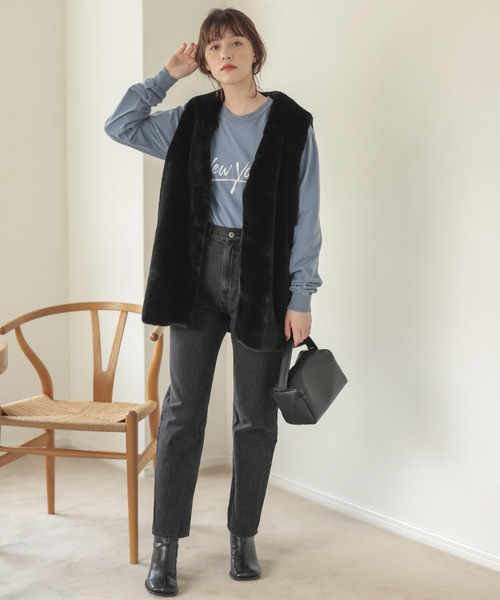 ANGIE(アンジー)の「ハイウエストスリムテーパードデニムパンツ(デニムパンツ・レディース・ブラック/ネイビー/ブルー・SMALL/MEDIUM/LARGE)」の6枚目の写真