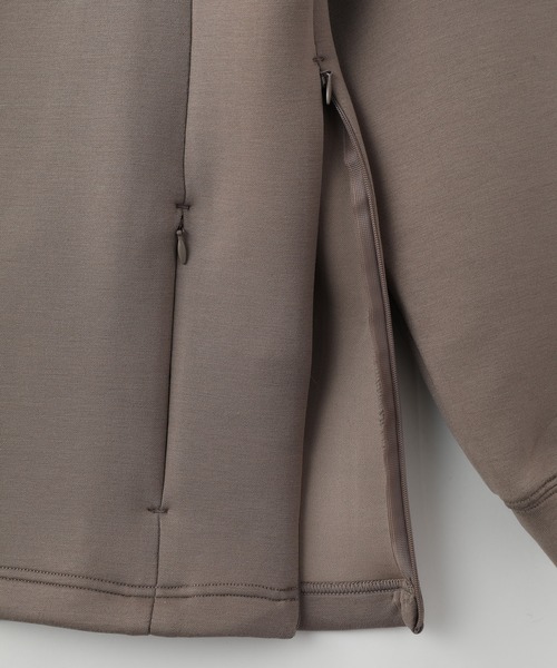 Gramicci(グラミチ)の「【GRAMICCI/グラミチ】TECH KNIT PULLOVER GUJK-21F023(スウェット・メンズ・ブラック/ベージュ/チャコールグレー・MEDIUM/X-LARGE/LARGE)」の8枚目の写真