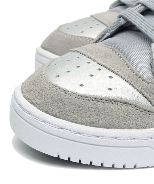 adidas Originals（アディダスオリジナルス）の「アディダス ライバル