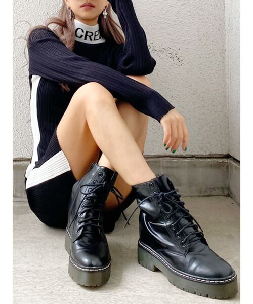 GYDA(ジェイダ)の「SACRED ニットタイトワンピース(ワンピース・レディース・ブラック/ベージュ・FREE)」の17枚目の写真