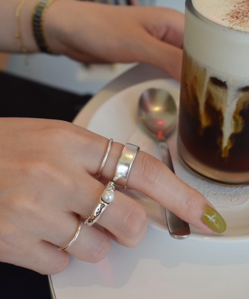 e.m.（イーエム）の「my pearl ring（リング・レディース・シルバー・#15/#9/#13/#11/#19/#17）」の7枚目の写真