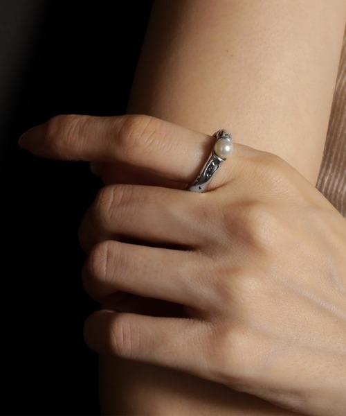 e.m.（イーエム）の「my pearl ring（リング・レディース・シルバー・#15/#9/#13/#11/#19/#17）」の20枚目の写真