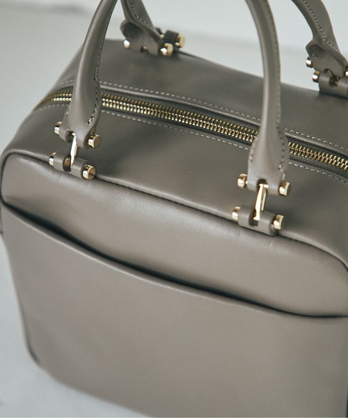 RIVE DROITE（リヴドロワ）の「デイリー使いが叶うシンプルバッグ　レザースクエアミニボストン（ボストンバッグ・レディース・ブラック/グレー系その他・FREE）」の19枚目の写真