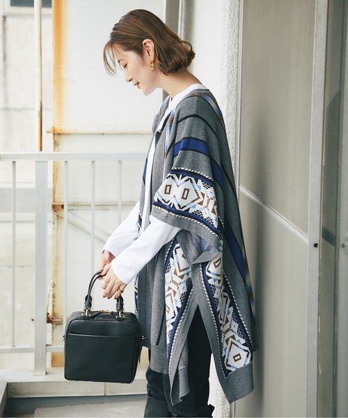 RIVE DROITE（リヴドロワ）の「デイリー使いが叶うシンプルバッグ　レザースクエアミニボストン（ボストンバッグ・レディース・ブラック/グレー系その他・FREE）」の17枚目の写真