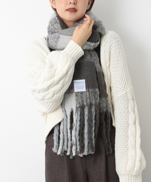 Heather（ヘザー）の「オオバンストール　254589（ストール/ショール・レディース・アイボリー/ホワイト系その他/ブラック/ブラック系その他/グリーン系その他/ベージュ系その他・ONE SIZE）」の5枚目の写真