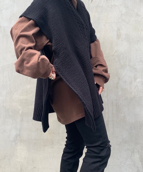 DANKE SCHON（ダンケシェーン）の「DankeSchon/ダンケシェーン/ジップアップニットベスト（ベスト・メンズ・ホワイト/ブラック/カーキ・FREE）」の4枚目の写真