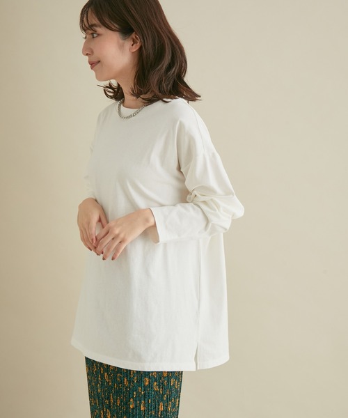 VIS(ビス)の「綿100%。トレンドに左右されないベーシック無地ロングTシャツ(Tシャツ/カットソー・レディース・ブラウン/オフホワイト/スミクロ・FREE)」の13枚目の写真