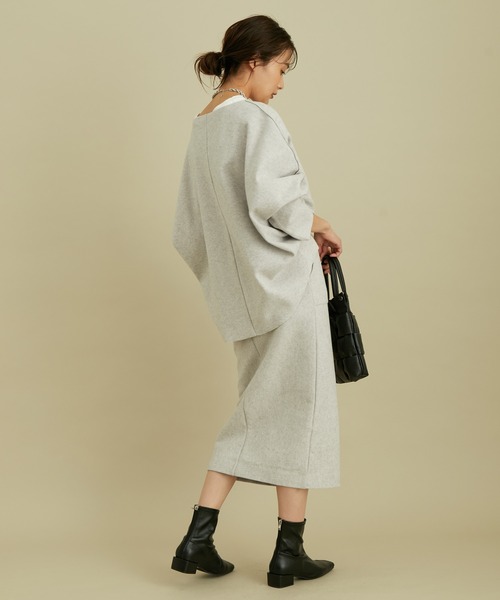 VIS(ビス)の「綿100%。トレンドに左右されないベーシック無地ロングTシャツ(Tシャツ/カットソー・レディース・ブラウン/オフホワイト/スミクロ・FREE)」の22枚目の写真