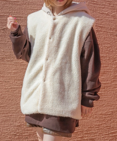 PairPair（ペアペア）の「ボアベスト(ユニセックス)（ベスト・レディース・アイボリー/モカ・MEDIUM/LARGE）」の13枚目の写真