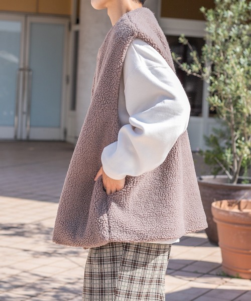 PairPair（ペアペア）の「ボアベスト(ユニセックス)（ベスト・レディース・アイボリー/モカ・MEDIUM/LARGE）」の17枚目の写真