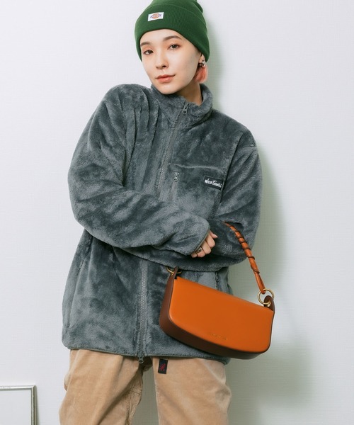 WILD THINGS（ワイルドシングス）の「WILDTHINGS / ワイルドシングス SHAGGY FLEECE JACKET フリースジャケット ブランドロゴ ポケット ユニセックス（ブルゾン・メンズ・チャコールグレー/ブラック・S/L/XL/M）」の4枚目の写真