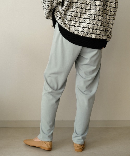 Bab（バブ）の「【WEB限定】美脚センターシームパンツ（その他パンツ・レディース・ネイビー/オレンジ/ブルー/グリーン・M）」の16枚目の写真