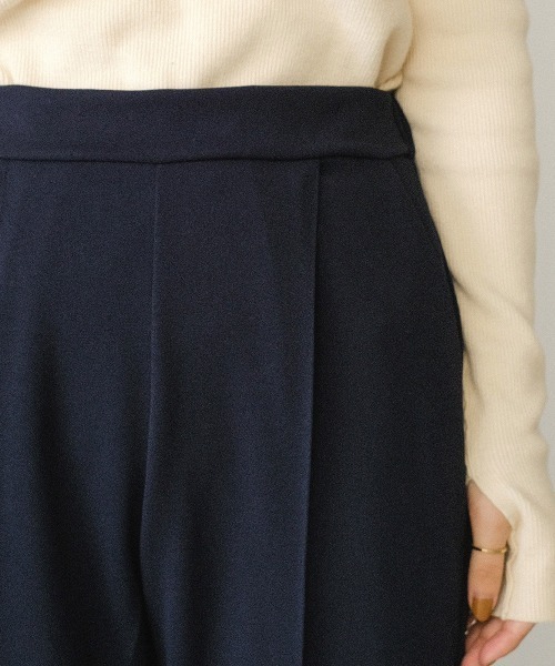 Bab（バブ）の「【WEB限定】美脚センターシームパンツ（その他パンツ・レディース・ネイビー/オレンジ/ブルー/グリーン・M）」の14枚目の写真