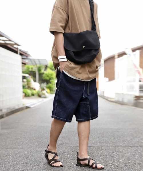 antiqua(アンティカ)の「デニムハーフパンツ(デニムパンツ・メンズ・ブルー・L/XL)」の4枚目の写真