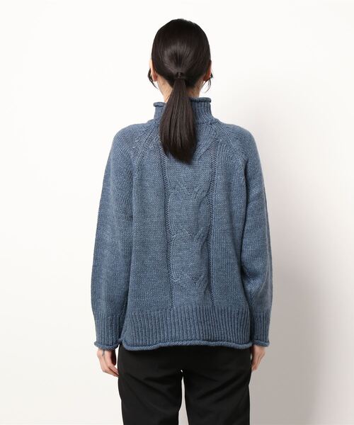sm2rhythm（サマンサモスモスリズム）の「ケーブルタートルニット（ニット/セーター・レディース・ベージュ/ネイビー/ブルー・ﾌﾘ-）」の4枚目の写真