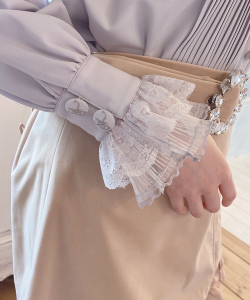 Swankiss（スワンキス）の「SX big frillace B/L（シャツ/ブラウス・レディース・ホワイト/ブラック/サックスブルー/ピンク・FREE）」の19枚目の写真