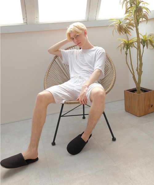 FRUIT OF THE LOOM(フルーツオブザルーム)の「【FRUIT OF THE LOOM】パイルルームウェアセットアップ/クルーネック/半袖Tシャツ&ハーフパンツ(ルームウェア/パジャマ・メンズ・グレー/ホワイト/ネイビー/ブラック・LL/M/L)」の1枚目の写真