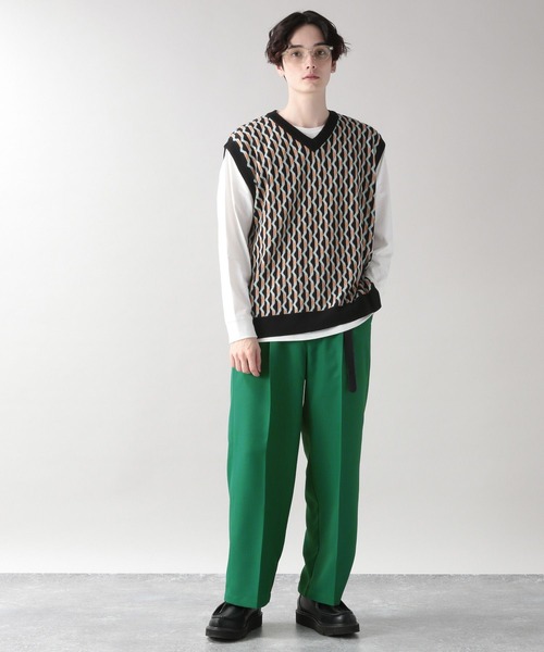 RAGEBLUE（レイジブルー）の「柄ニットVベスト/264759（ベスト・メンズ・ブラック/ベージュ・MEDIUM/LARGE）」の4枚目の写真