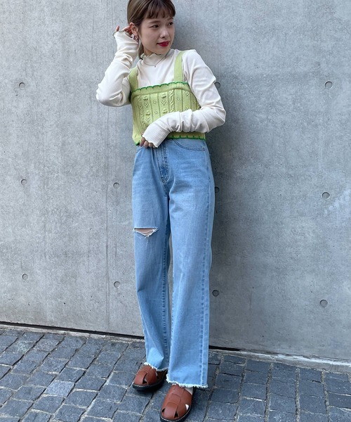 w closet（ダブルクローゼット）の「ランダムテレコフィンガーホールプルオーバー（Tシャツ/カットソー・レディース・アイボリー/イエロー/サックスブルー系1/ブラック・FREE）」の8枚目の写真