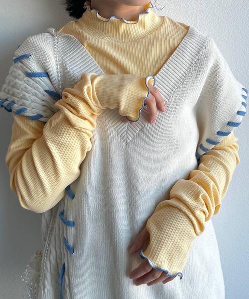 w closet（ダブルクローゼット）の「ランダムテレコフィンガーホールプルオーバー（Tシャツ/カットソー・レディース・アイボリー/イエロー/サックスブルー系1/ブラック・FREE）」の16枚目の写真