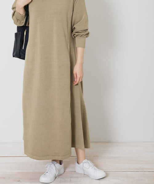 URBAN RESEARCH Sonny Label(アーバンリサーチサニーレーベル)の「ピグメントスェットワンピース(ワンピース・レディース・チャコールグレー/カーキ/ブルー・FREE)」の10枚目の写真