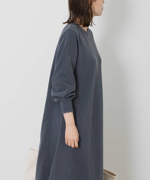 URBAN RESEARCH Sonny Label(アーバンリサーチサニーレーベル)の「ピグメントスェットワンピース(ワンピース・レディース・チャコールグレー/カーキ/ブルー・FREE)」の15枚目の写真