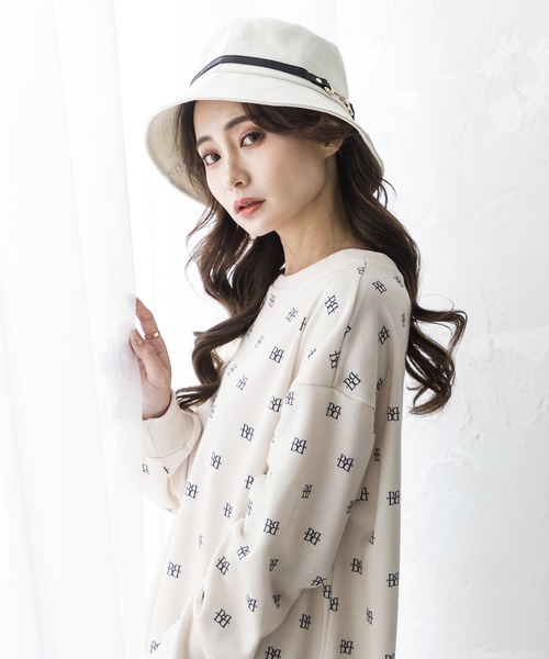 Julia Boutique(ジュリアブティック)の「ビット付きバケットハット/22135(ハット・レディース・ホワイト/ブラック・ONE)」の3枚目の写真