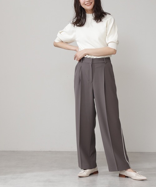 N.(N. Natural Beauty Basic)(エヌエヌナチュラルビューティーベーシック)の「バイカラーラインストレートパンツ(その他パンツ・レディース・ホワイト/グレー/ライトグリーン・MEDIUM)」の2枚目の写真