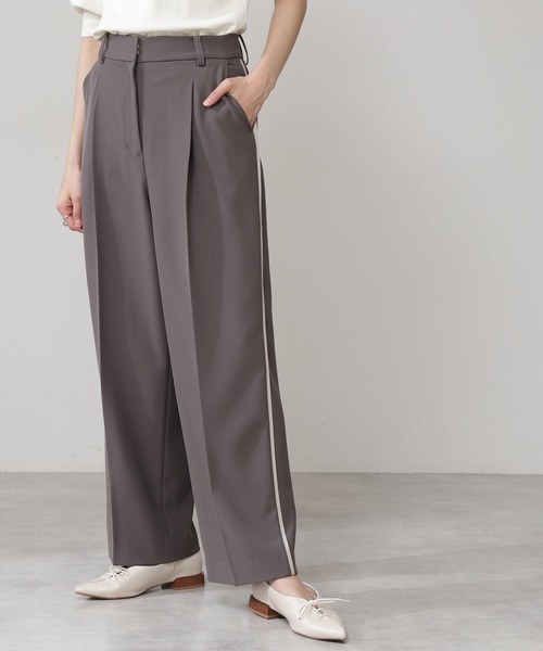 N.(N. Natural Beauty Basic)(エヌエヌナチュラルビューティーベーシック)の「バイカラーラインストレートパンツ(その他パンツ・レディース・ホワイト/グレー/ライトグリーン・MEDIUM)」の9枚目の写真