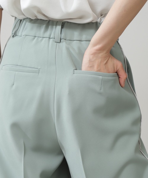 N.(N. Natural Beauty Basic)(エヌエヌナチュラルビューティーベーシック)の「バイカラーラインストレートパンツ(その他パンツ・レディース・ホワイト/グレー/ライトグリーン・MEDIUM)」の17枚目の写真
