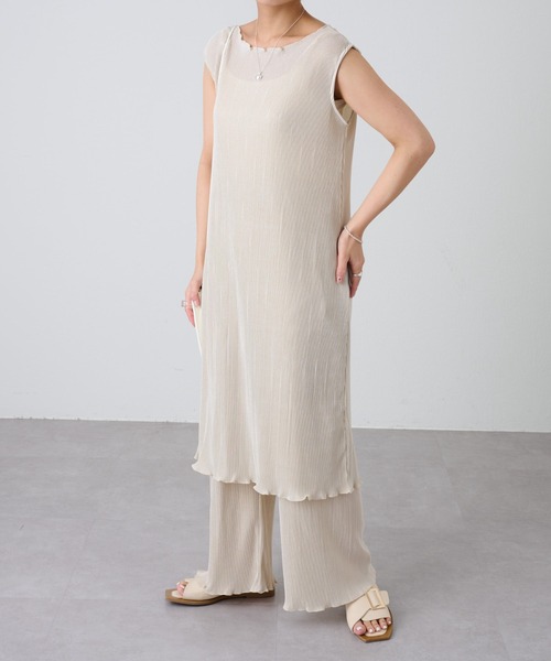 COLONY 2139（コロニートゥーワンスリーナイン）の「サテンミニプリーツストレートパンツ（その他パンツ・レディース・ブラック/ブルー/アイボリー/グレイッシュベージュ・MEDIUM/LARGE）」の10枚目の写真