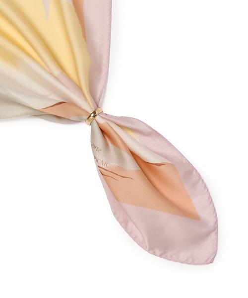 ROPE' PICNIC(ロペピクニック)の「リング付きペールトーンカラーロングスカーフ(バンダナ/スカーフ・レディース・ピンク/グリーン系その他・FREE)」の3枚目の写真