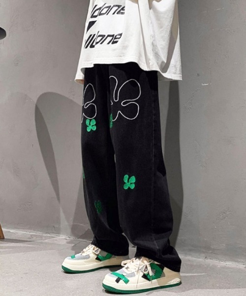 ARULE(アルール)の「A'GEM/9 × .kom『ARULE/アルール』ワイドシルエット 英字 ワッペンデニムパンツ(デニムパンツ・メンズ・ブラック/ブルー・M/L)」の3枚目の写真