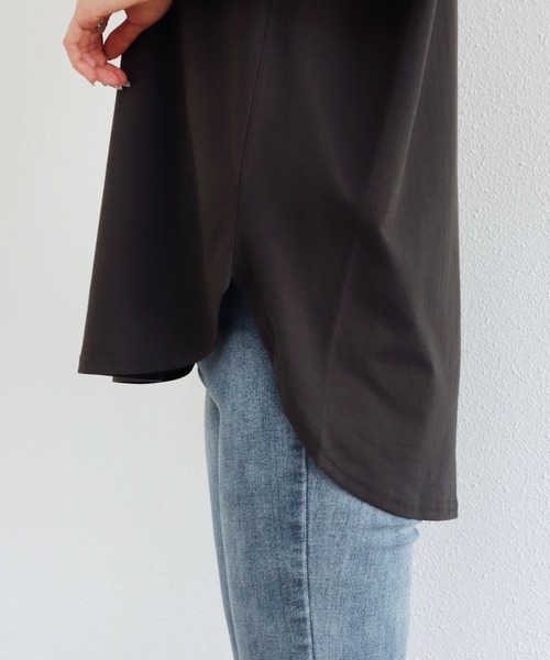 andme(アンドミー)の「ワキ見え防止ノースリーブトップス(Tシャツ/カットソー・レディース・ブラック/オフホワイト/テラコッタ/チャコールグレー/イエロー・M)」の9枚目の写真