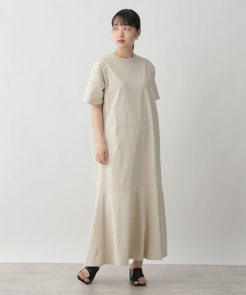 LOWRYS FARM（ローリーズファーム）の「マーメイドフレアワンピース　287115（ワンピース・レディース・ブラック/オフホワイト/アイボリー/グリーン・FREE）」の6枚目の写真